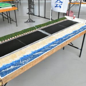 ミニカーづくり体験の様子